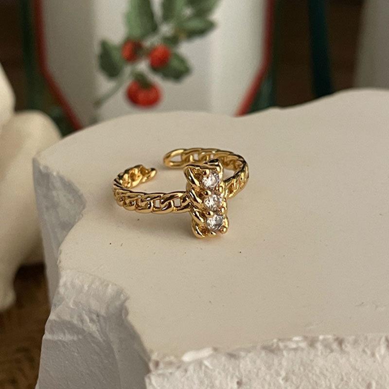 Geometric Design Unique Green Ring Women Adjustable Fashion Jewelry Piece