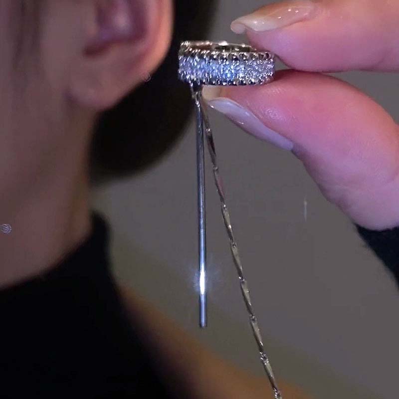 1Pcs New Fashion Bohemian Ear Clip Earring for Teens Women Men Simple Fake Cartilage Long Tassel Chain Ear Cuff Zircon