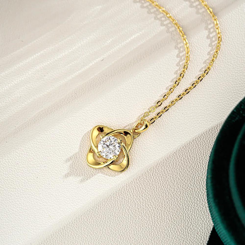 Luxury 100% Real 18k Gold  Women's Moissanite Pendant Necklace