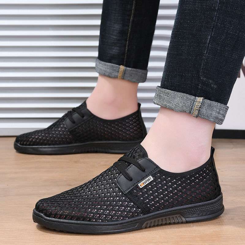 2025 summer new men's net shoes light breathable hollow mesh shoes soft sole non-slip light casual shoes men's sandals