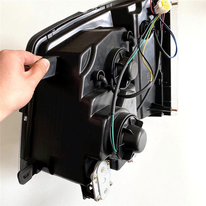 Wuzheng Auchy 1800 Light Truck Headlight Assembly