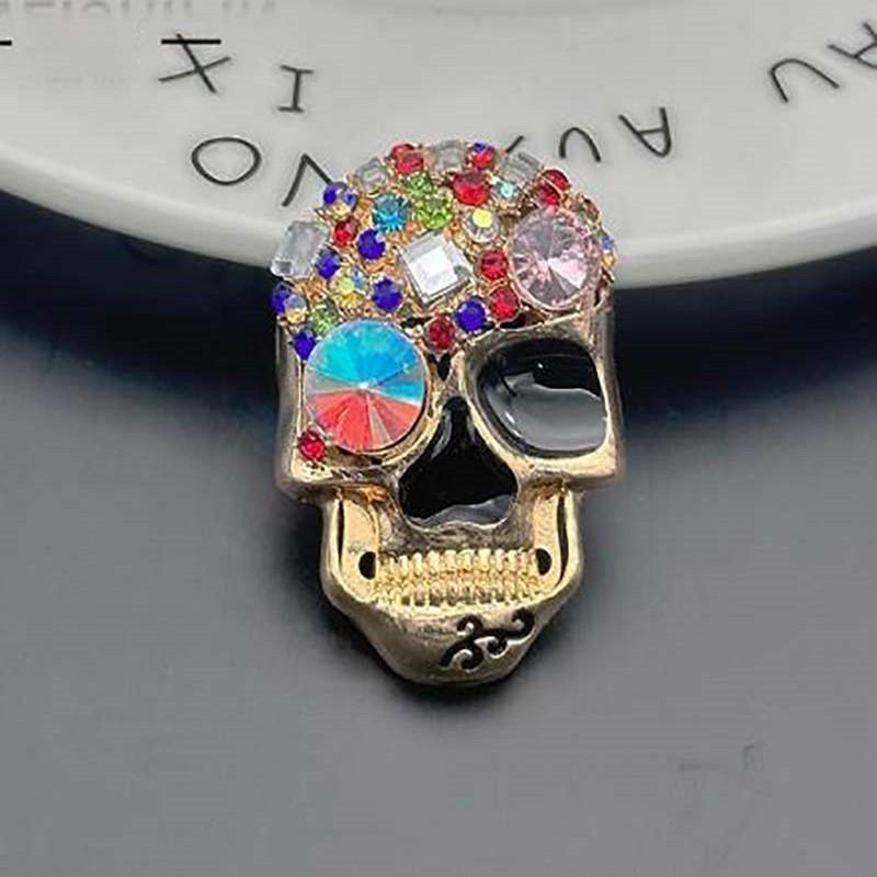 

Автомобильный стразовый череп, зажим для духов на воздуховоде, аксессуар для автомобиля на Хэллоуин, ароматерапия StyleE