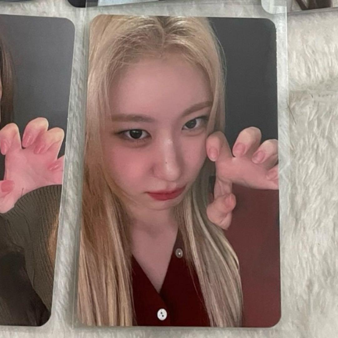 

[USED] itzy Chaeryun GOLD musicplant limited pre-order bonus trading card