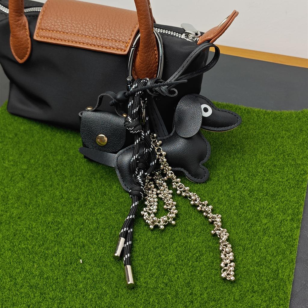 24 New Extremely Complicated Bag Pendants Sausage Dog Fashionable Key Pendant Premium Accessories Hanging Rope