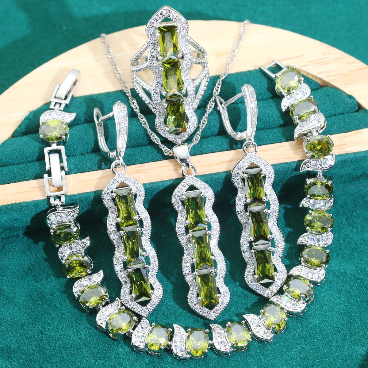 

Темперамент Ювелирные изделия AAA Циркон Браслет Ожерелье Серьги Кольцо Женский Комплект Ювелирных Изделий Преувеличенный Ретро Size 10