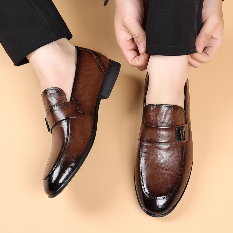 Men's Head Layer Cowhide Shoes, Shoes, Soft Bottom, Soft Surface Leather Stirrups Casual Men's Shoes, Breathable Thin Models of Single Shoes