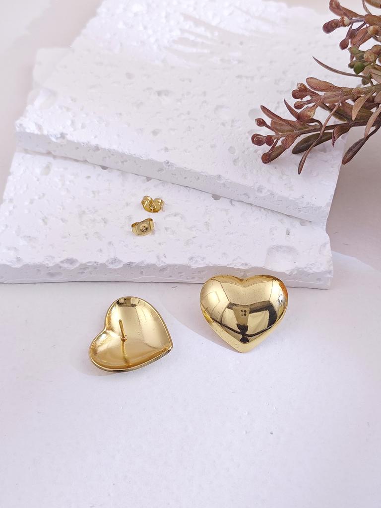 Big Stud Earrings for Women Vintage Gold Statement Chunky Stud Earrings Geometric Lightweight Gold Earring Womens Spring Jewelry