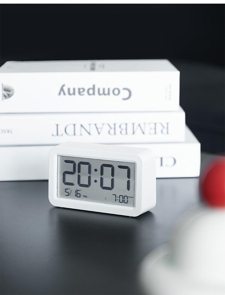 Compact Digital Alarm Clock: Multifunctional Mini Electronic Clock for Bedside or Desk, Ideal for Students (Model Q118)