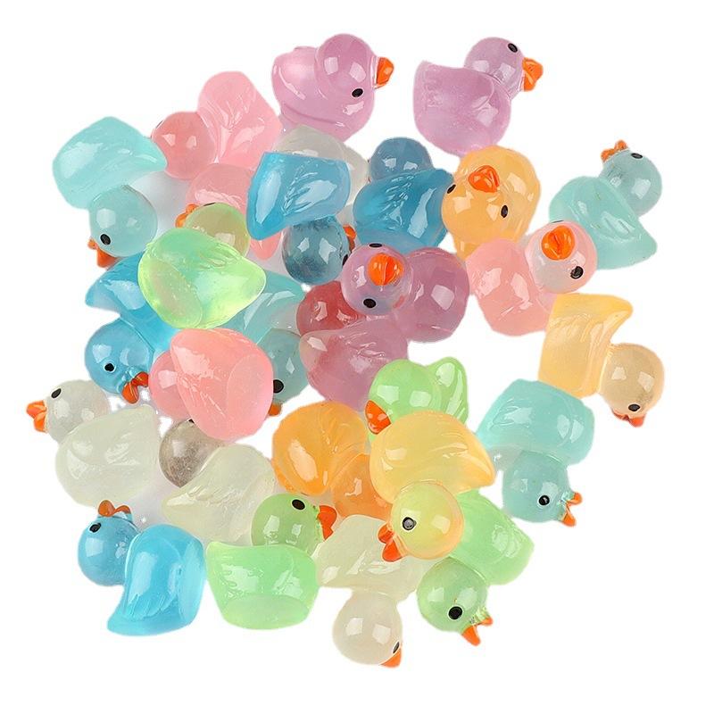 10/20/50Pcs 26.5X25Mm Mini Glow Little Duck Diy Resin Accessories Cartoon Jewelry Decoration Transparent 3D White Duck