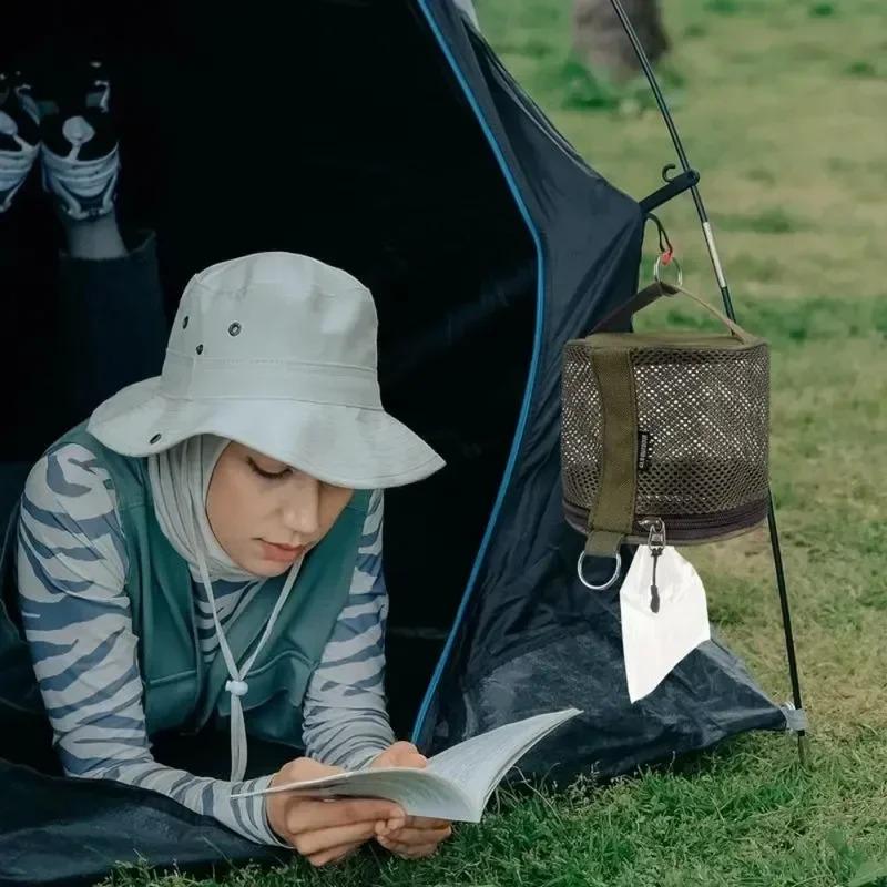 1pc Outdoor Camping Tissue Box Roll Storage Bag with Hook, Portable Tissue Holder, Tent Hanging Napkin Rack, Camping Supplies