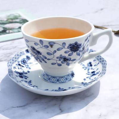 Zestaw filiżanki i spodka z porcelany kostnej 180 ml, niebiesko-biała porcelanowa filiżanka do herbaty, wykwintna i piękna filiżanka do kawy na zastawę stołową na przyjęcie domowe