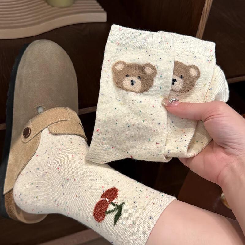 Yuzhaolin Women s Bear Cherry Cotton Crew Socks (5 Pairs) One Size