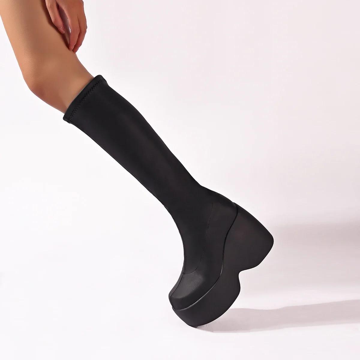 Модные сапоги до колена — фото 3