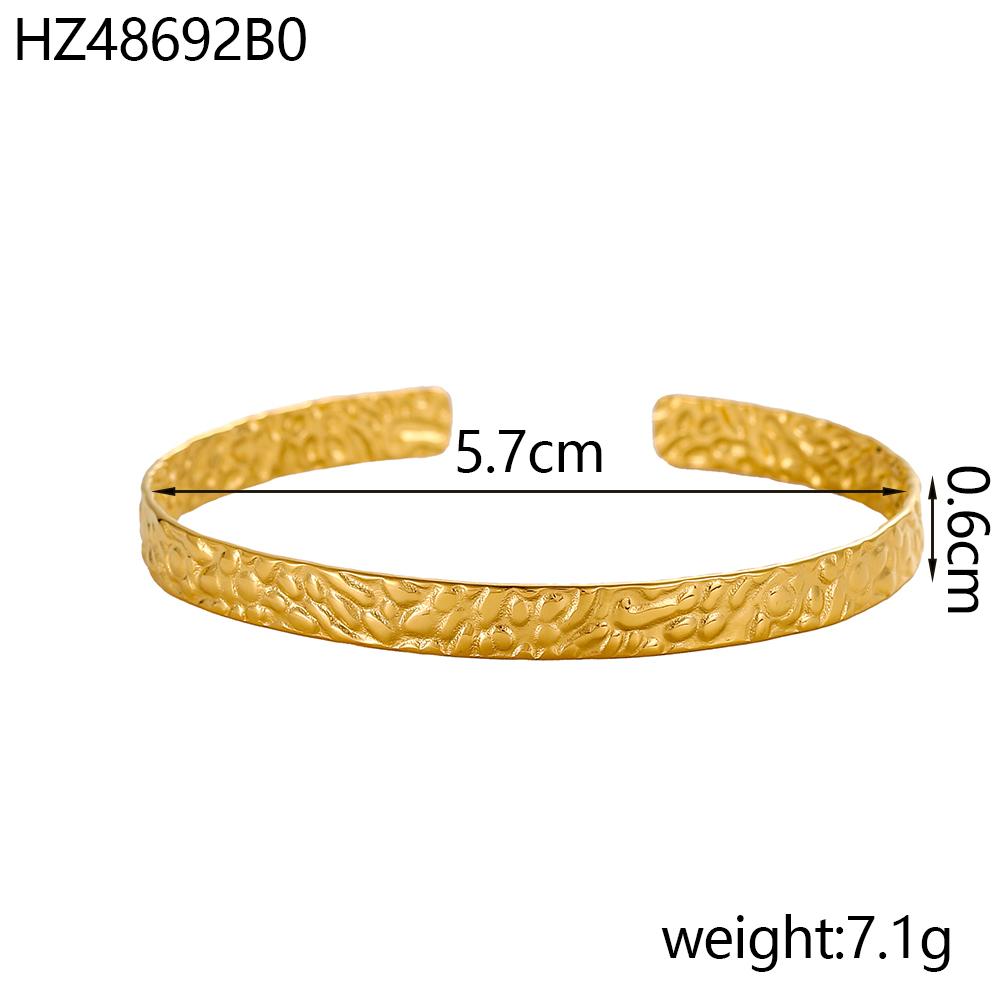 CARLIDANA Fashion Stainless Steel Jewelry 18k Gold Plated Luxury Hollow Bracelet Leaf Shape Open Cuff Bangle for Women Girls