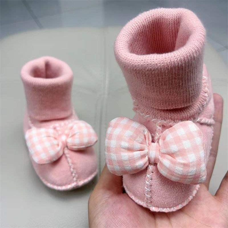 Winter Soft-soled Newborn Baby Cotton Shoes 0-6 Months Thickened Baby Anti-drop Socks Shoes Keep Warm and Do Not Lose Fluff Shoes