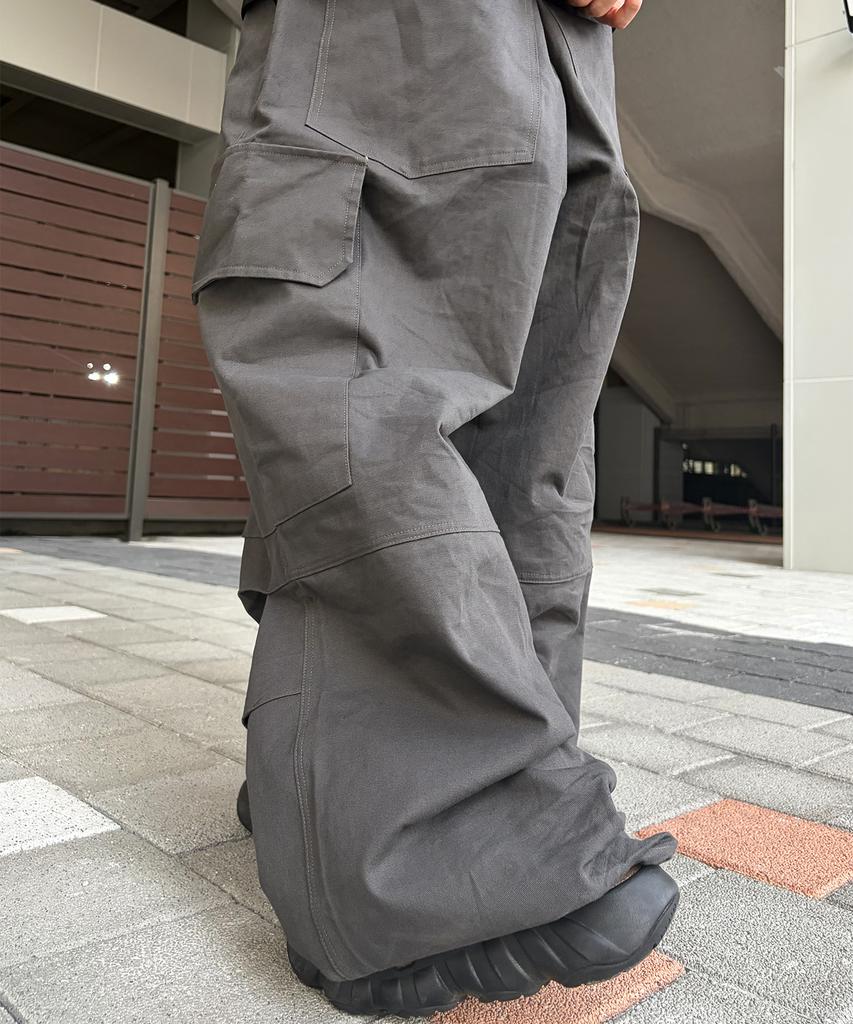 SOMEPLACE MAN Basic Oversized Wide Big Pocket String Parachute Cargo Pants_3 Colors