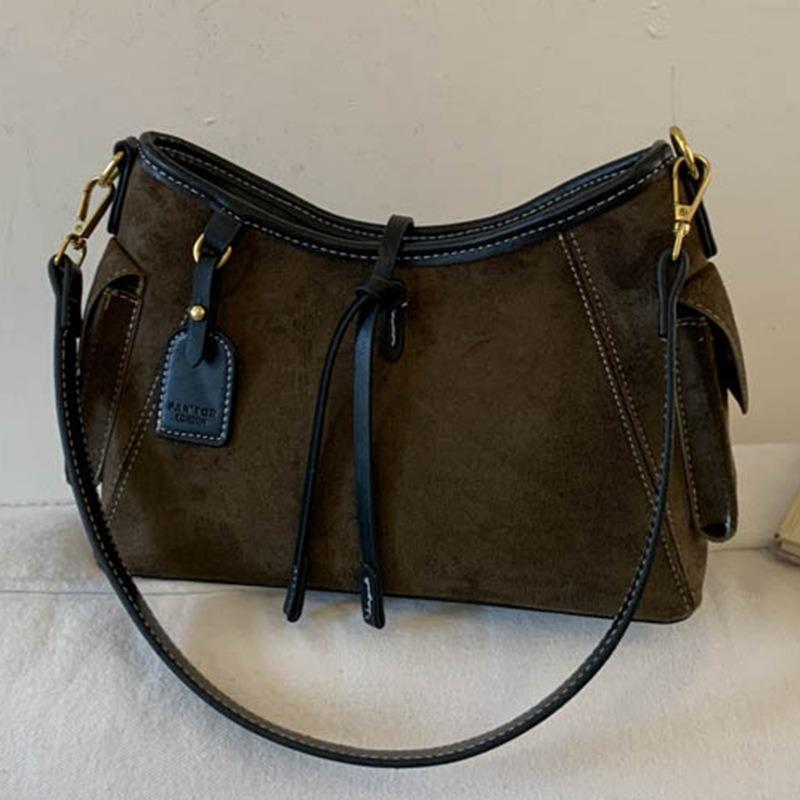 Trendige Taschen Damen Retro Nische Achseltaschen Damen Taschen Einfache Wildleder Schultertaschen Hochwertige Pendlertaschen