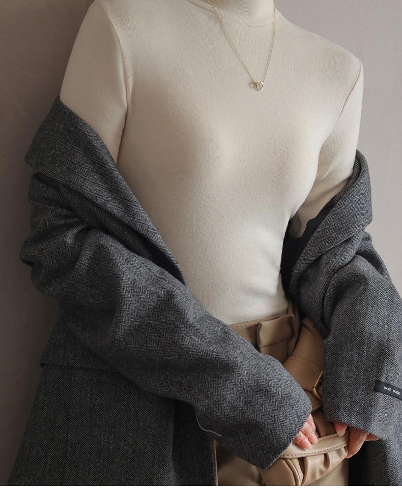Women's Slim Fit Faux Cashmere Turtleneck Long Sleeve Top with Soft Fleece for Autumn/Winter