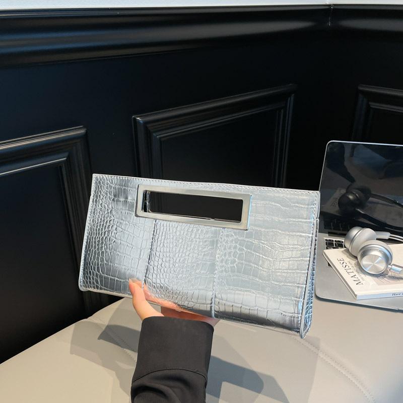 Fashion Crocodile Emboss PU Leather Clutch for Women Black Evening Bags Metal Grip Handle Tote Handbag Envelope Party Dinner Bag