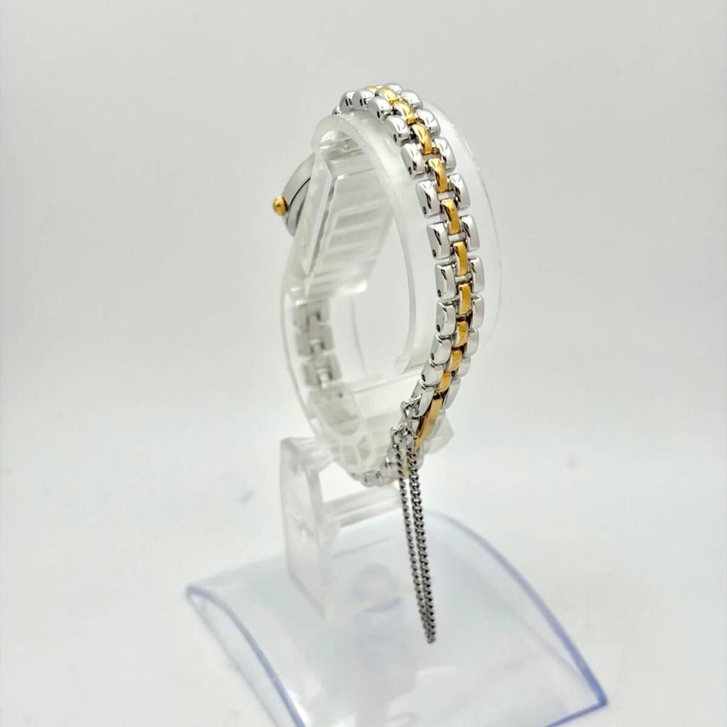 Used [Good condition/new battery] SEIKO Seiko ladies watch oval 1F21-5A00 270098