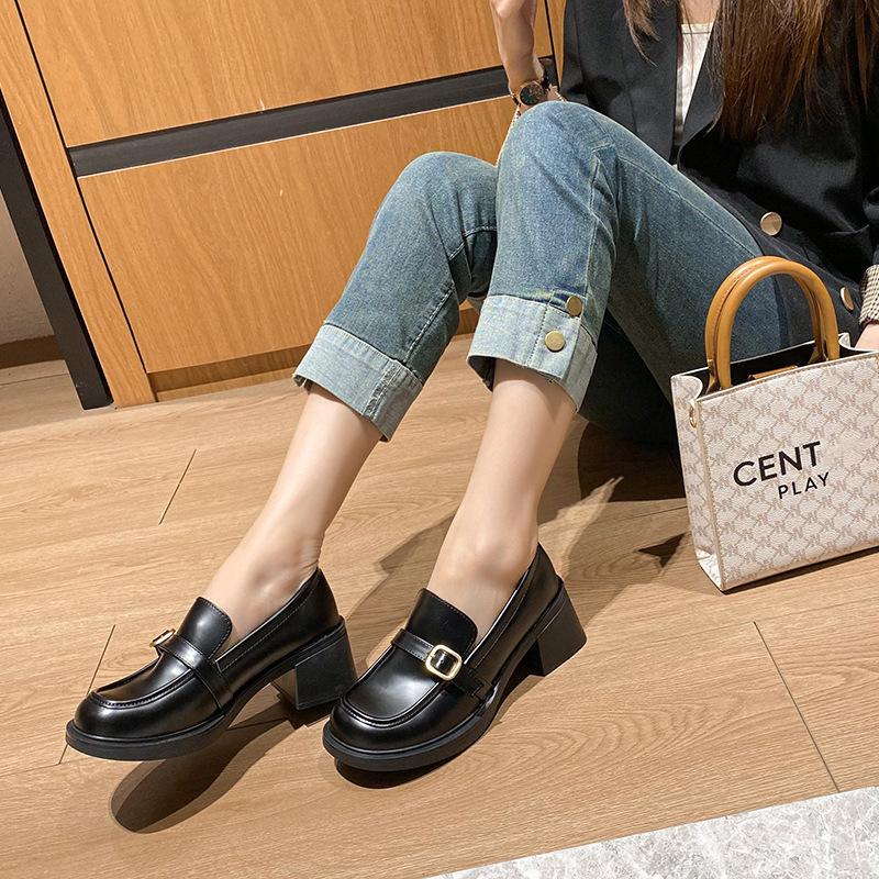 Retro One-pedal Small Size Platform Loafers Round Head Small Leather Shoes Women's Medium High Heels Are Not Tiring