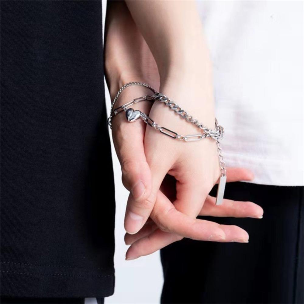 2Pcs/set Magnet Couple Bracelets Heart Attraction Stainless Steel Bracelet Charm Simple Cuban Chains Key Lock Jewelry Gifts