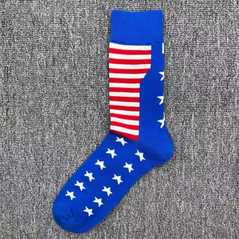Happy Socks Men's Colorful Cartoon Astronaut Planet Floral Mid-Calf Socks, Large Size - Trendy Swedish Brand.