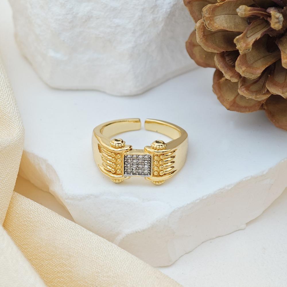 Bracelet Européen et Américain Rétro Bicolore Cuivre Électroplaqué Zirconium Luxe Léger Ne Se Décolore Pas Bracelet Polyvalent Haut de Gamme pour Femme