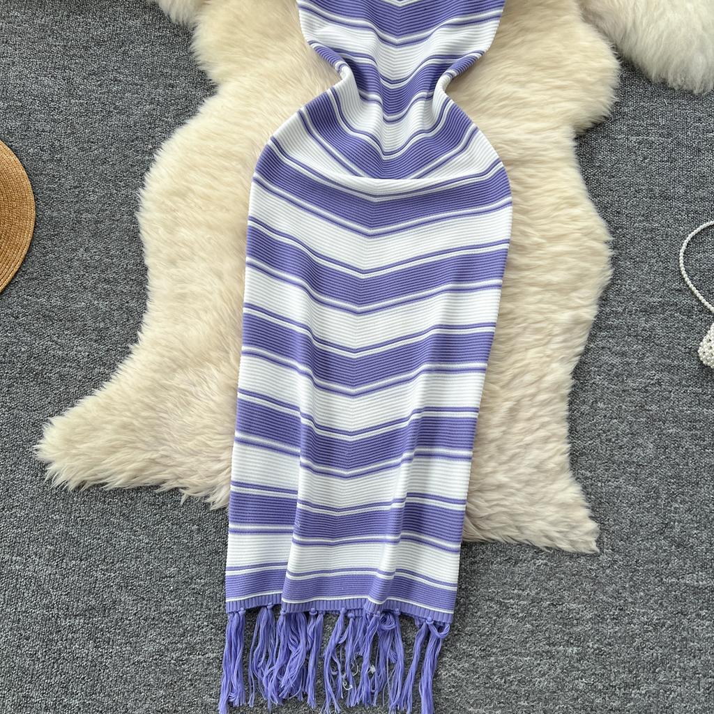 Letní dámské bez rukávů pruhované pletené střapcové slim bodycon pouzdrové svetrové šaty