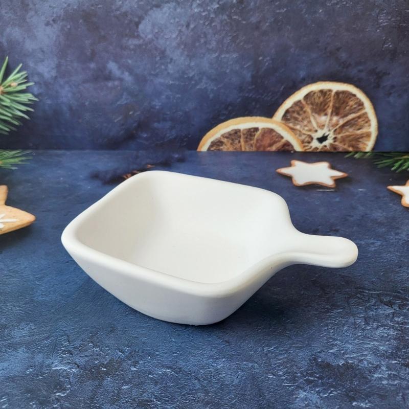 DIY Tray Mold In Flexible Silicone, 12.8 X 9.1 Cm Shovel Shape for Resin, Plaster, Soap Dish, Coaster and Small Storage Tray Projects
