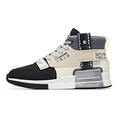 Încălțăminte pentru bărbați – Adidaşi