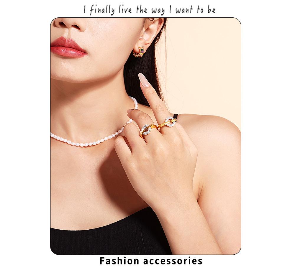 18k vergoldeter japanischer Schriftzeichen Strassring, Nischen-Cold-Style, Titanstahl für Damen