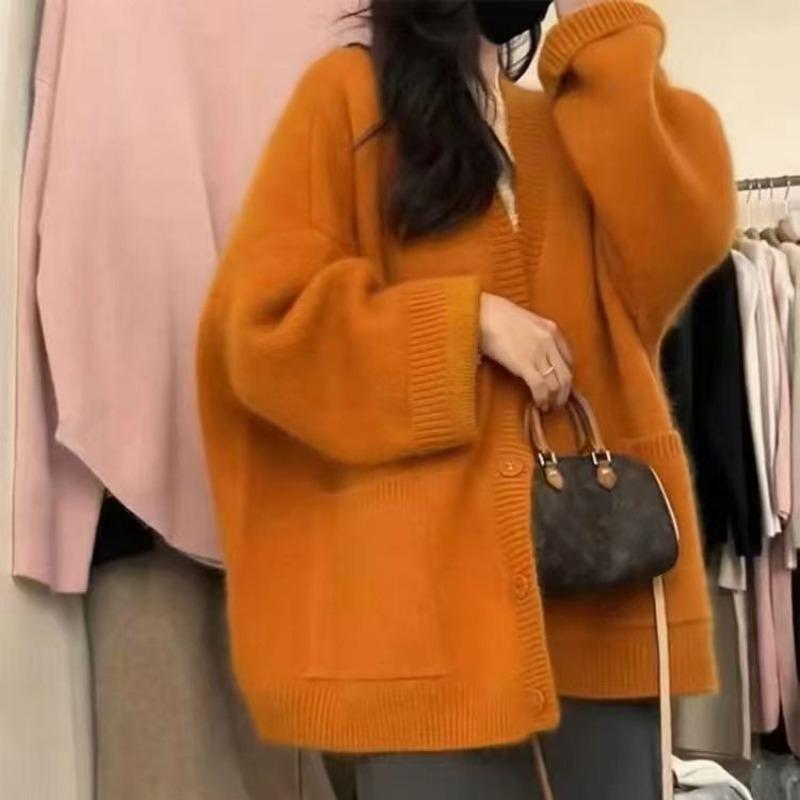 Vintage V-neck knitted cardigan women's autumn and winter new wind sweater large size jacket loose and versatile top