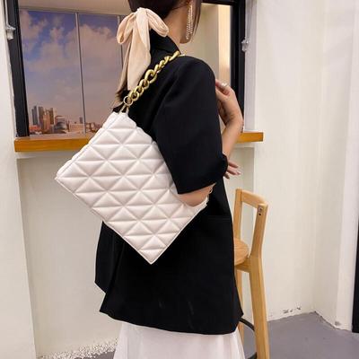 Bolsas de Ombro Femininas da Moda Novas Lingge Moda Estilo Pequeno Fragrante Corrente Grossa Coreanas Lazer Versátil Bolsas de Mão para Exterior
