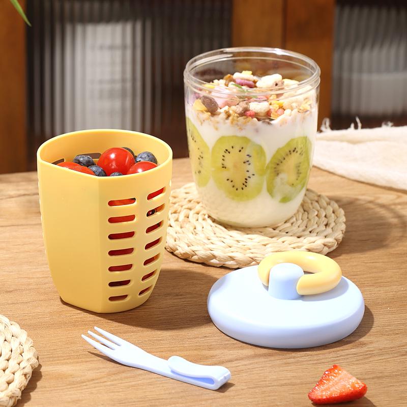 Portable Fruit and Salad Cup with Fork and Spoon - Leak-Proof, Double-Layer Design for Office or Picnic.