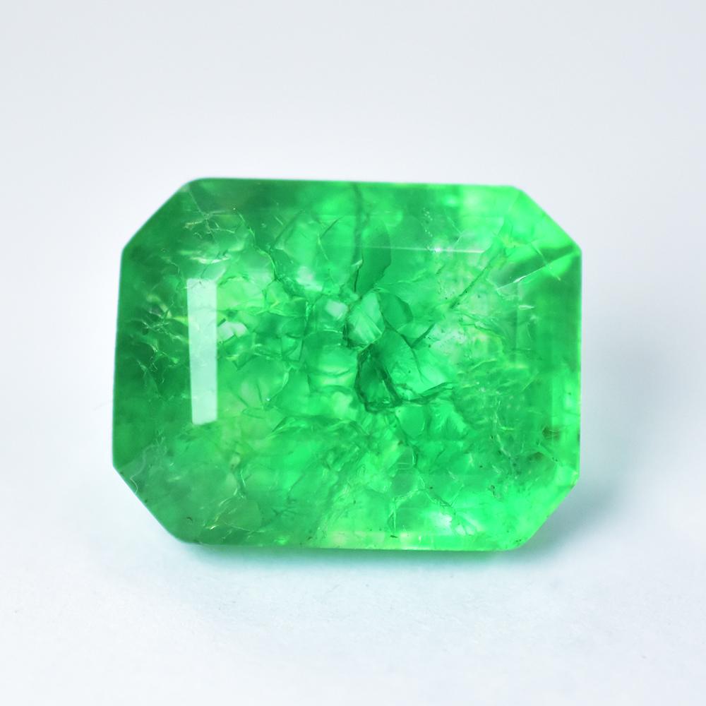 Natural Green Emerald Loose Gemstone 21.05 ct Emerald Cut for Jewelry Making and Gem Collections