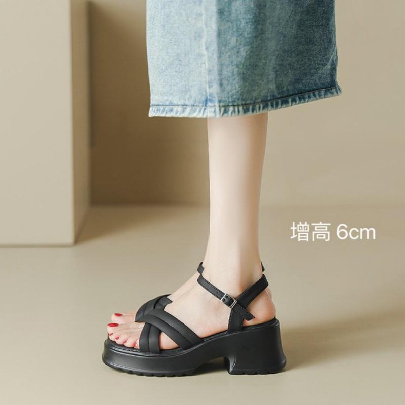 Not Tired Shoes~ Soft 2025 New Summer Small Height-increasing Platform Sandals Women's Muffin Roman Shoes