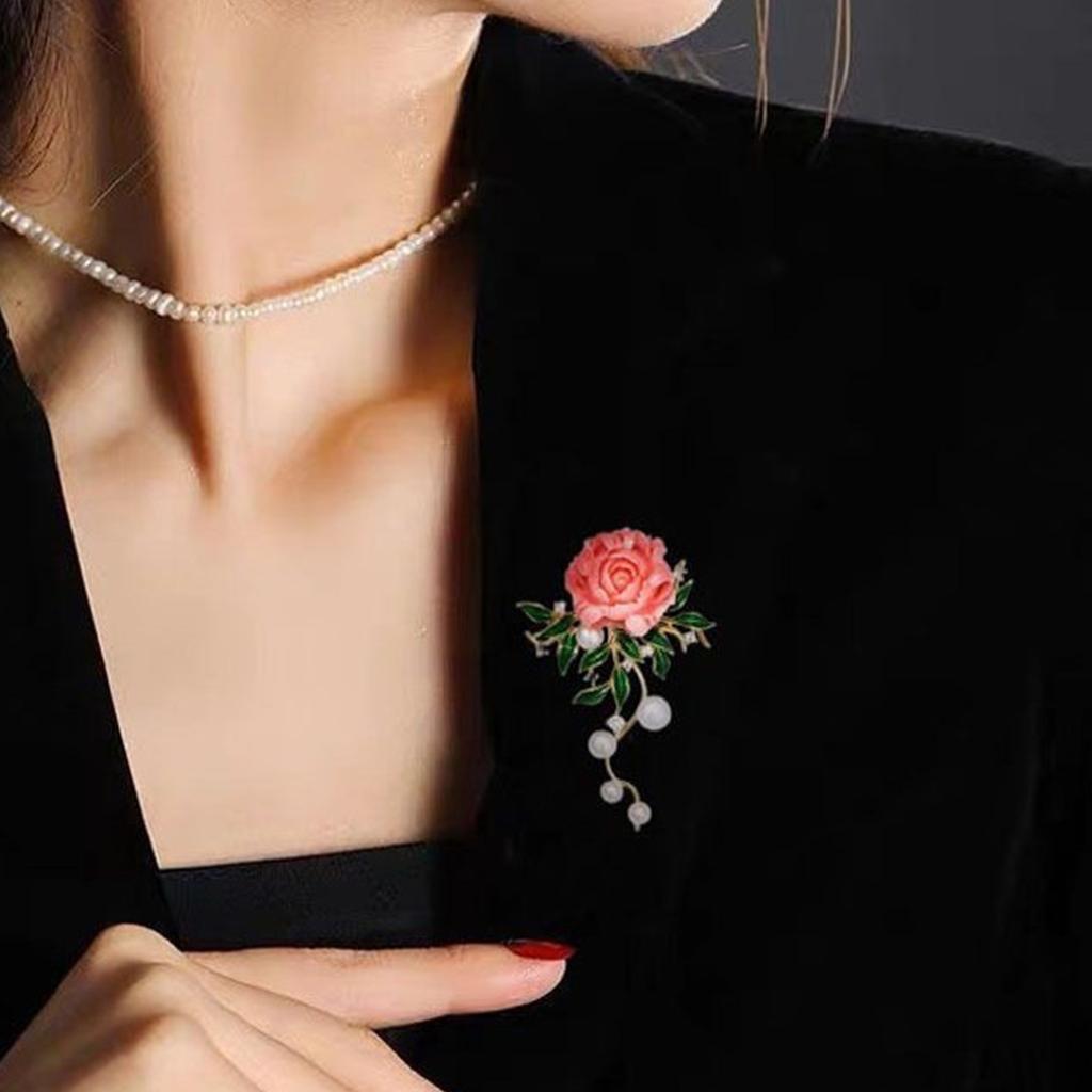 Fashionable Alloy Flower Brooch Elegant Pearls Flower Pin Accessory Unique Brooch Collar Pin Jewelry Ornament