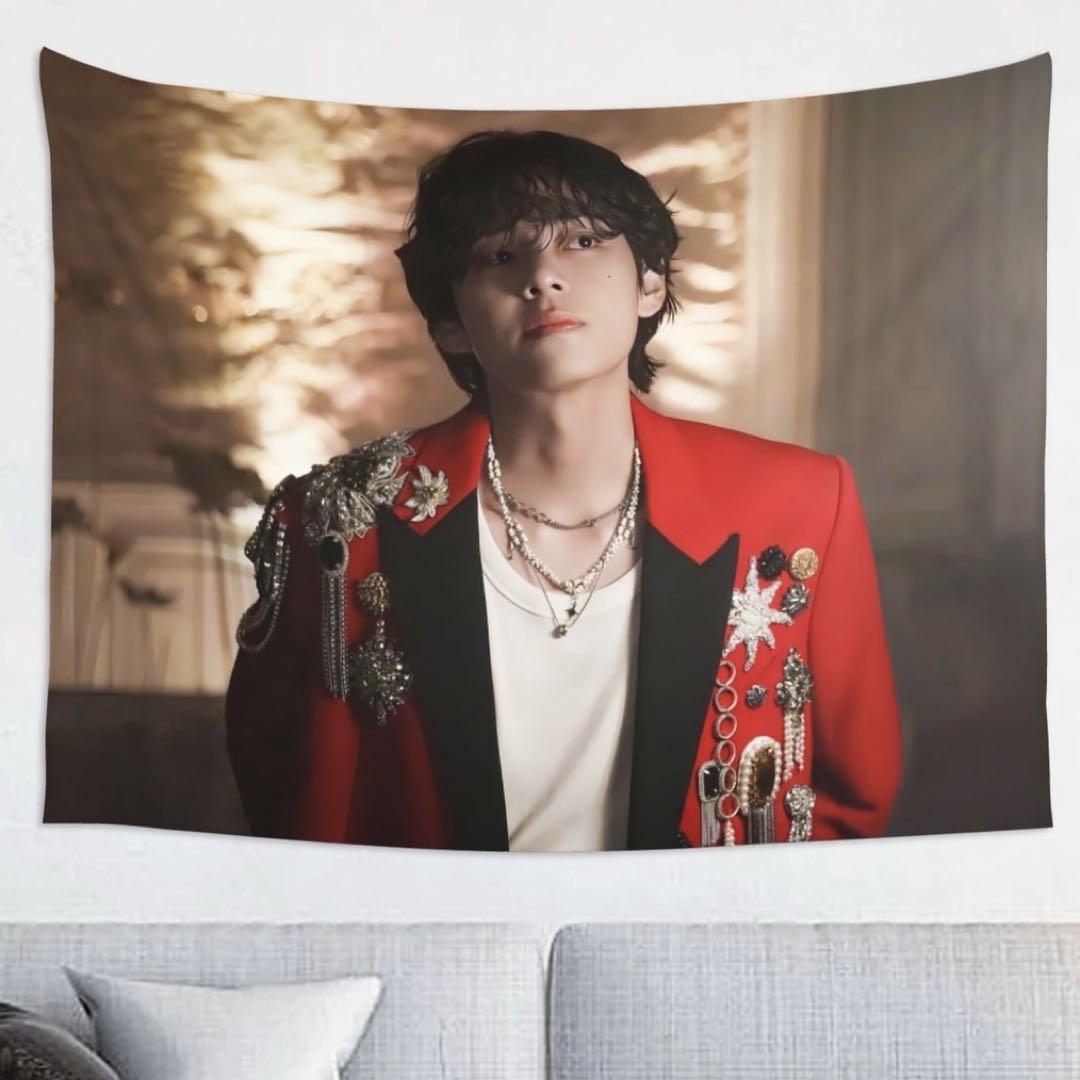 

[USED] BTS Tapestry WINTER AHEAD Taehyung V V