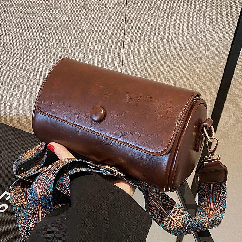 Retro small bag women's bag niche new trendy summer versatile casual shoulder messenger bag cylinder bag