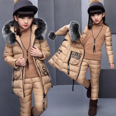 Completo invernale da bambina in velluto spesso alla moda, tre pezzi