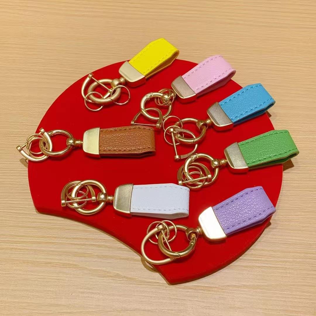 

Шуйбэй Золотая Роза Клубничный Мишка Принцесса Мини Красный Конверт Брелок Шарм для Сумки для Наушников 20 мг