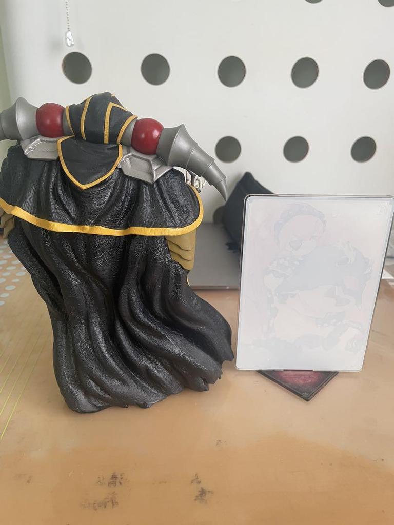 [USED] Overlord Ainz Figure & Shizu Stand Set