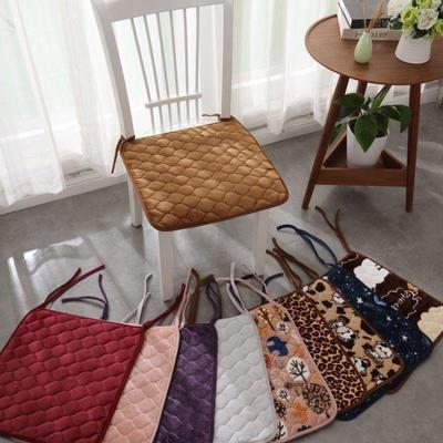 Téxteis para cozinha e sala de estar – Capas para cadeiras