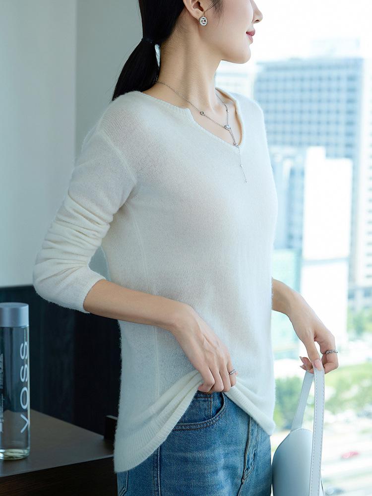 Women's Cashmere V-Neck Long Sleeve Loose Fit Pullover Sweater