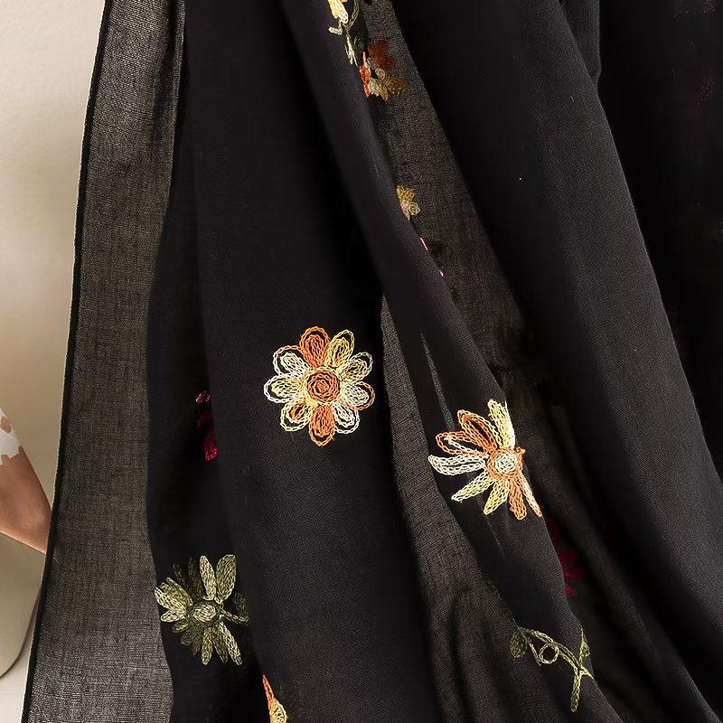 Ethnic Style Embroidered Cotton-Linen Scarf: Thin, Breathable, Fashionable Sun Protection; Wear as Head Wrap or Shawl.