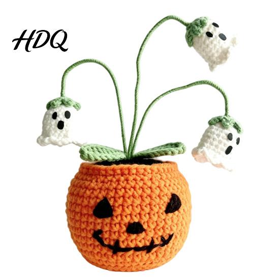 Halloween Knitted Ghost Ornament Handmade Crochet Pumpkin Pumpkin with Cute Bat Festive Home Accents for Flowers Planter Plant Tabletop Decoration