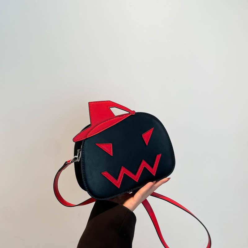 

2024 Новая сумка-сумка в виде тыквы на Хэллоуин, женская сумка-мессенджер на одно плечо, модная, повседневная, простая и забавная маленькая сумка. чёрный