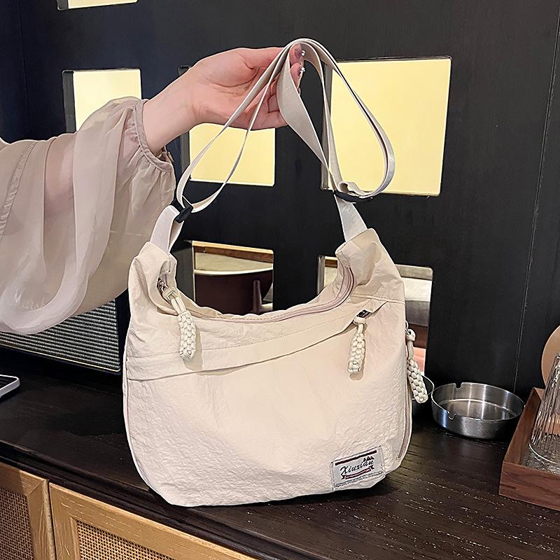 

2025 Women s Large Capacity Fashion Tote: Korean Style Crossbody & Underarm Bag грязно-белый