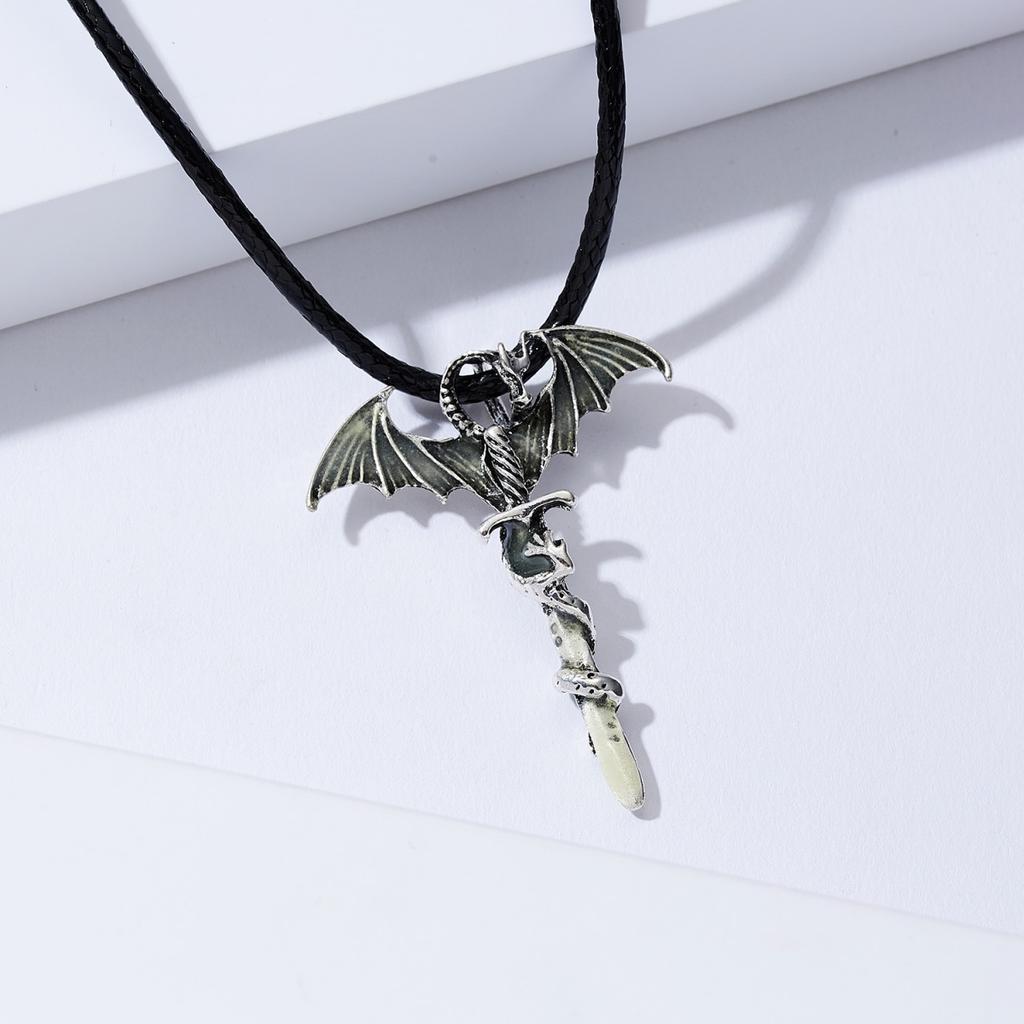 Vintage  Luminous Flying Dragon Cross Pendant Necklace For Men Women Punk Glow In Dark Animal Choker Halloween Jewelry